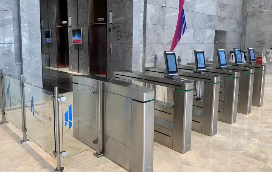 ����ʶ���Ž������ռ�������